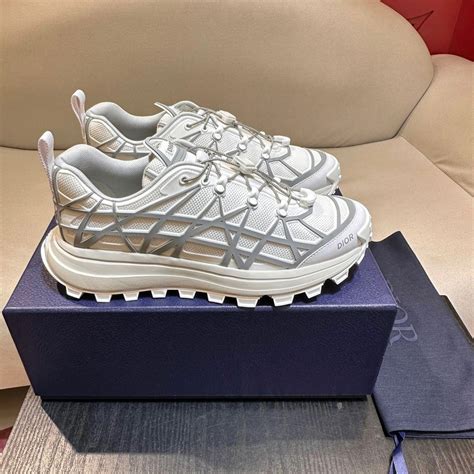 dior b31 price|Dior b31 runner shoes.